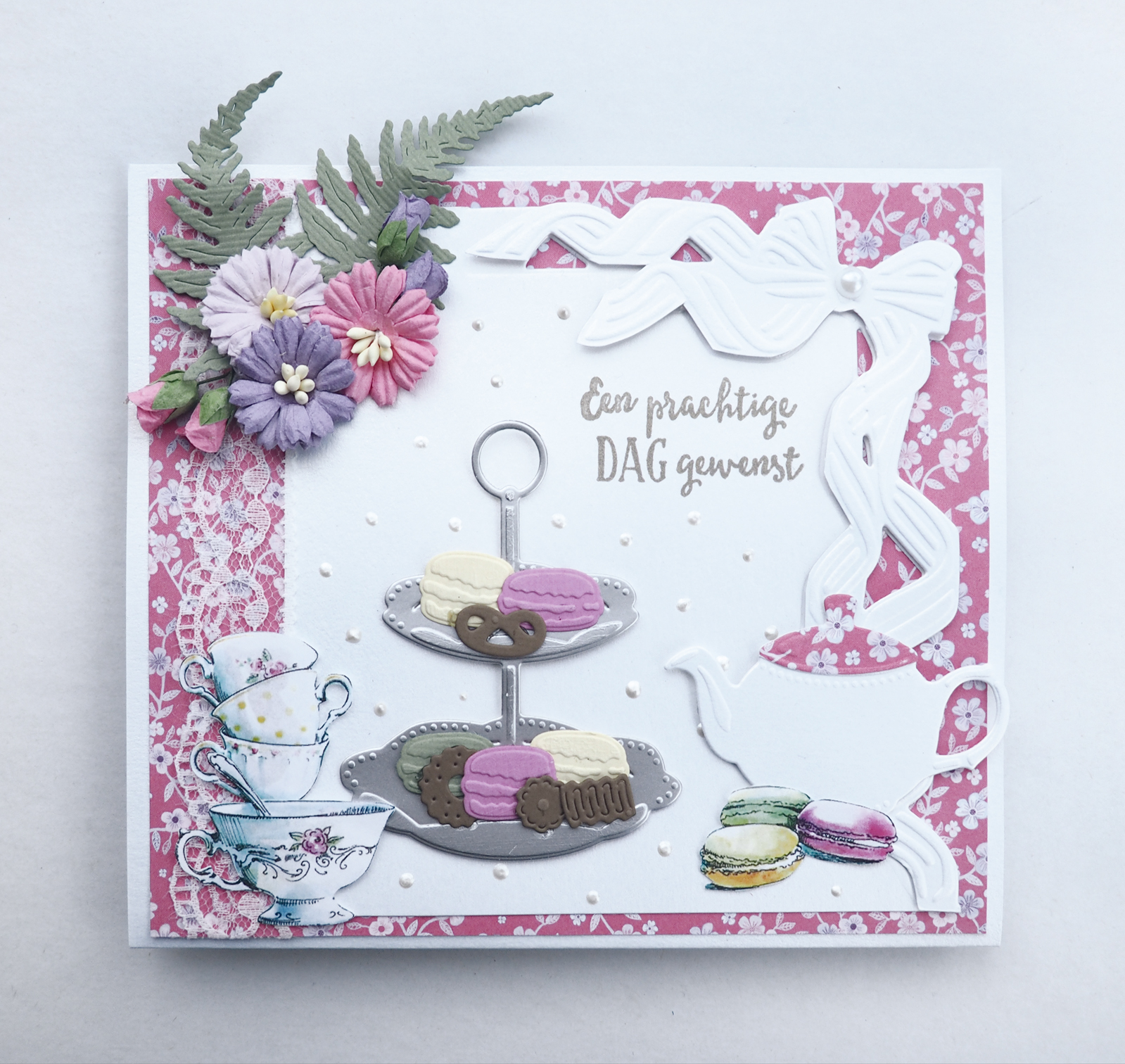 LR0463 Marianne Design Creatable -Tiered tray&macarons