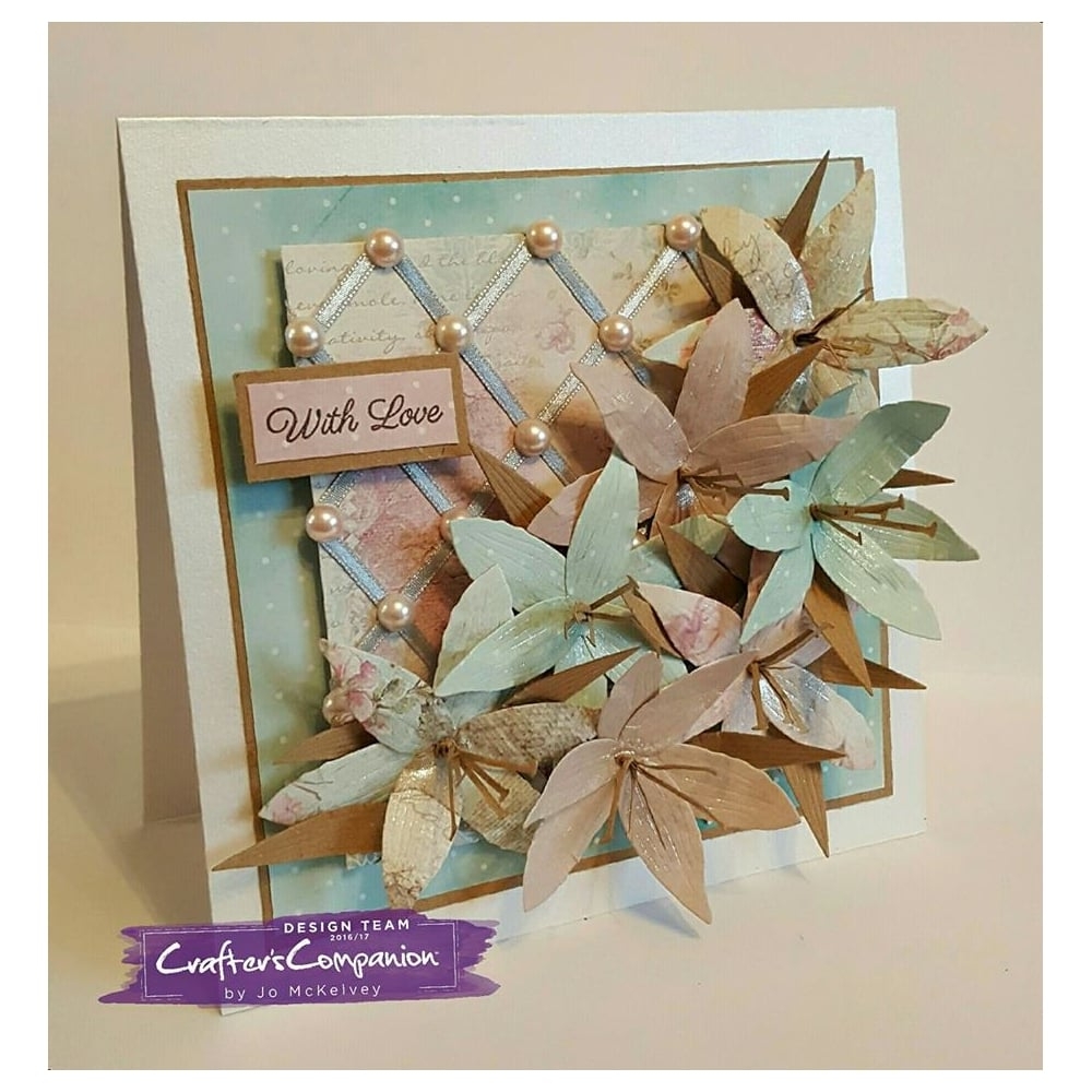 S-SC-MD-CLILY-Matrita-Shabby-Chic-Classic-Lily-Crafters-Companion