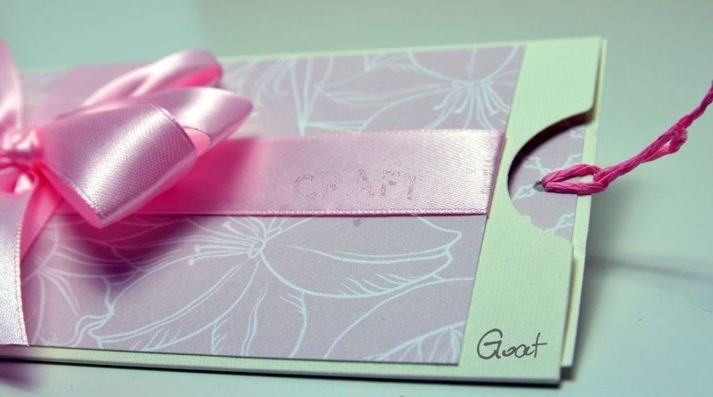 ID-2970 Pouch pocket voucher creamy ecru invitation DL GoatBox