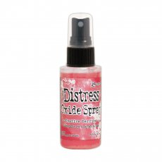 TSO67689 Distress Oxide spray Festive berries