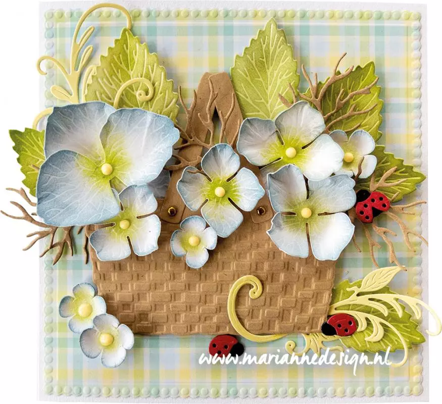 LR0702 Metal Die Marianne Design - Creatables - WICKER BASKET