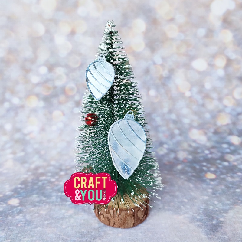 CW203 Cutting Die - Christmas Balls
