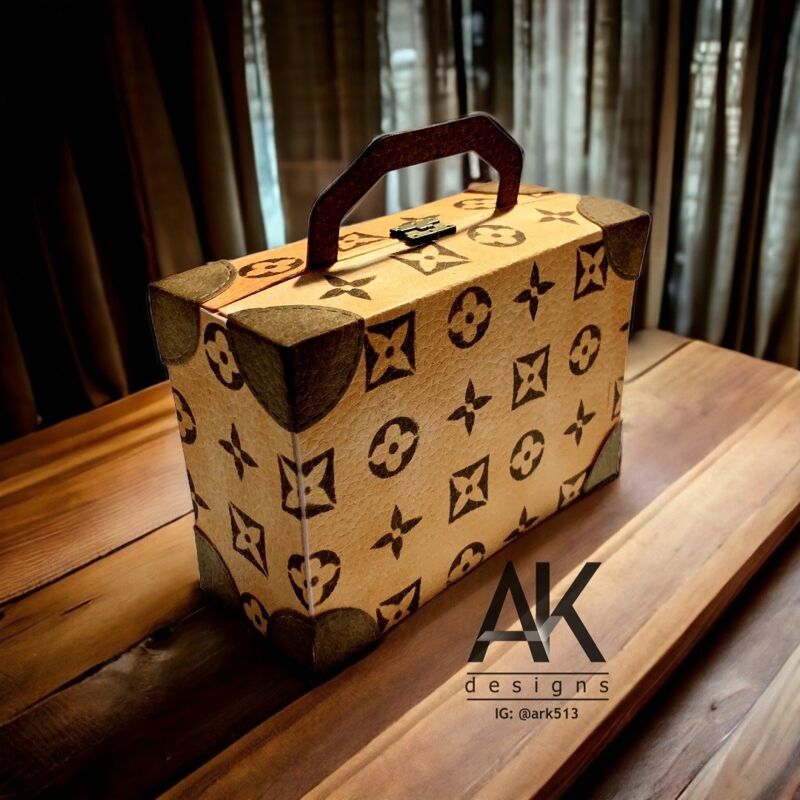 CCABL07 Crealies • Create A Box Dies Large Suitcase Large