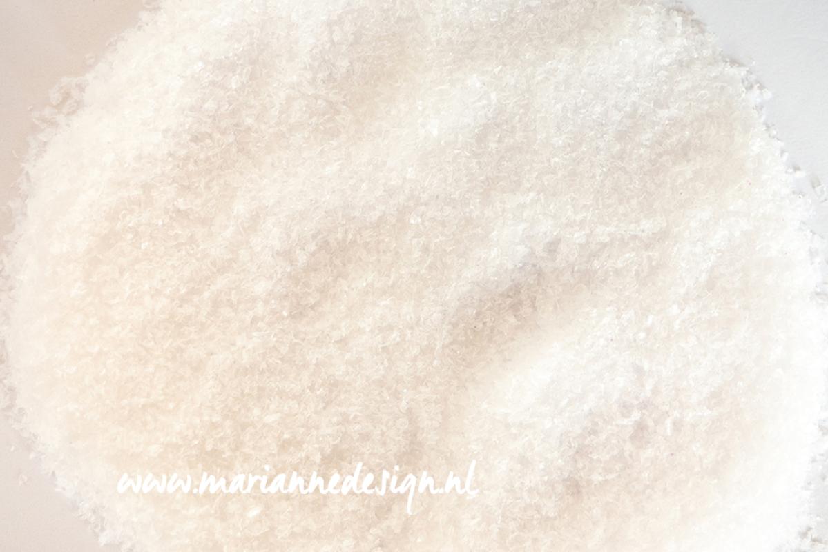 LR0055 Shakables - Snow