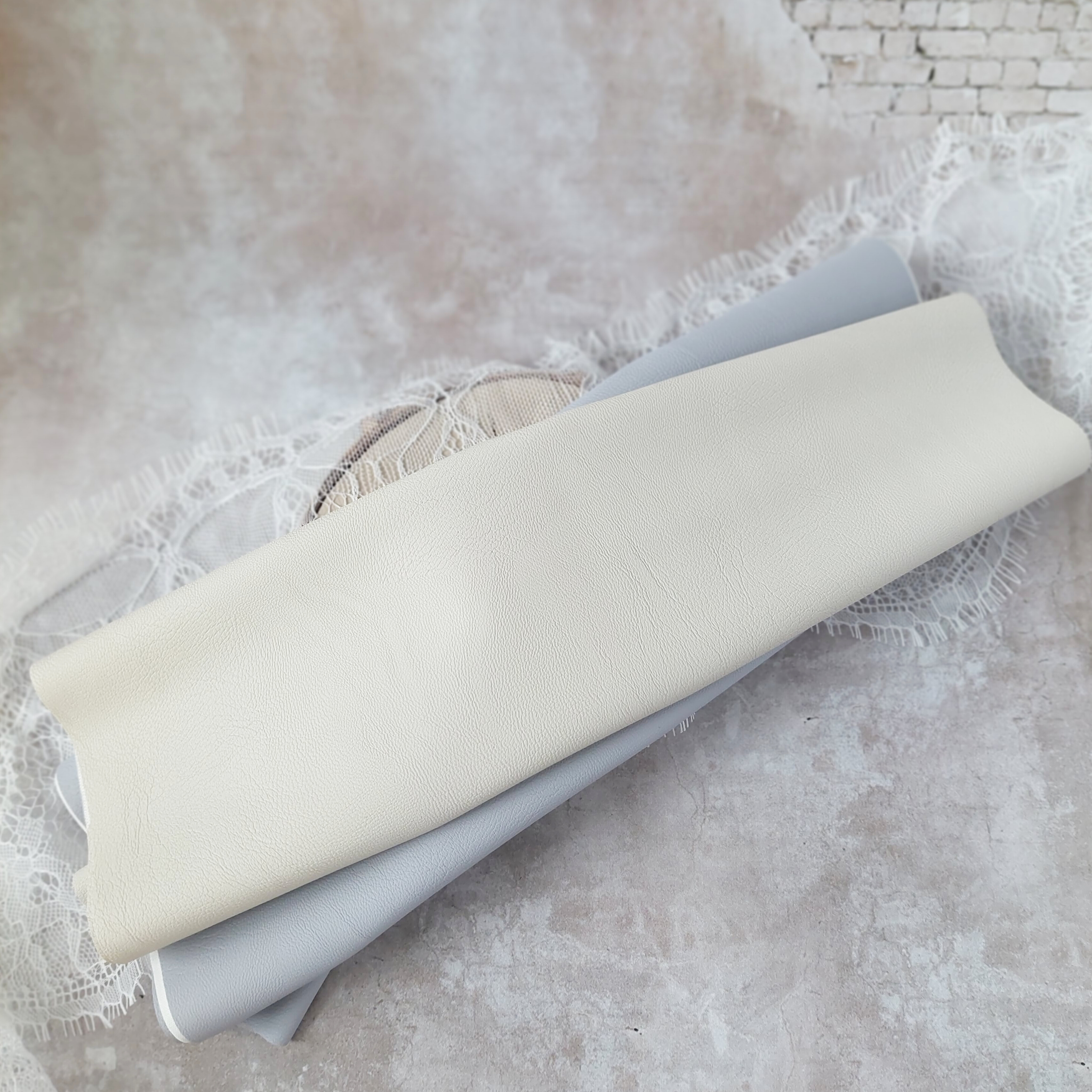 SKORA-03 ALBUM COVER - synthetic leather - creamy