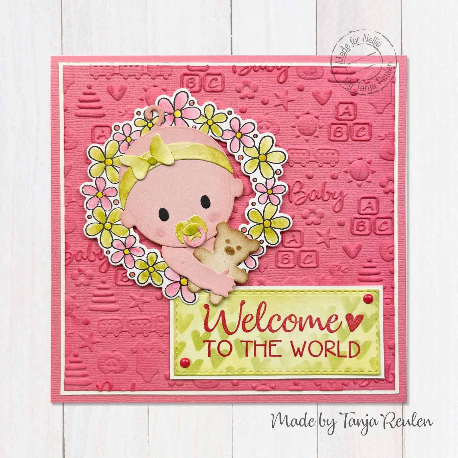 EF3D071 Nellie's Choice • Background 3D Embossing Folder Babythings