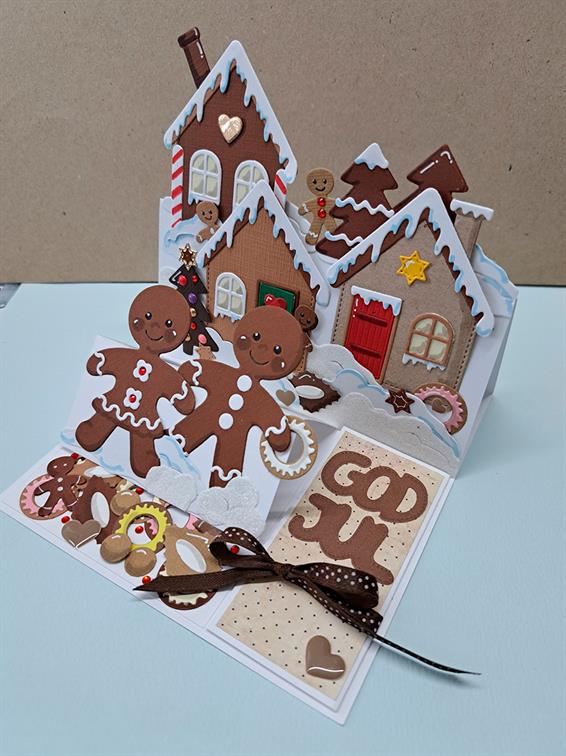 BLD1601 Dies By Lene-"Gingerbread House"