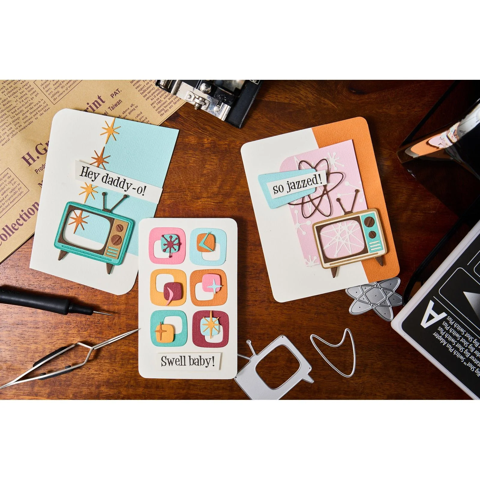 666875 Cutting dies Sizzix • Thinlits 24pcs Die Set Vault Atomic Retro by Tim Holtz