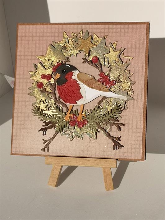 BLD1791 Dies By Lene-Star Wreath