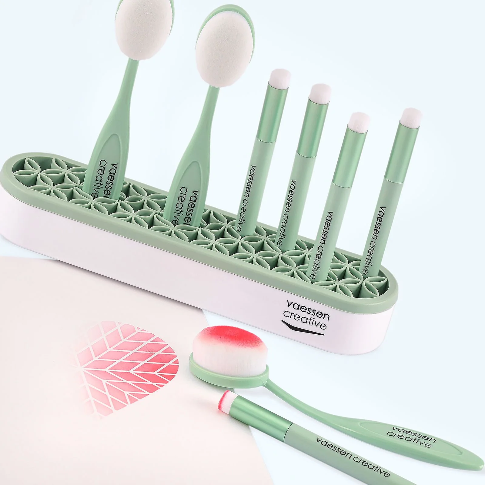 7005-018 Vaessen Creative • Blending Brushes + Holder