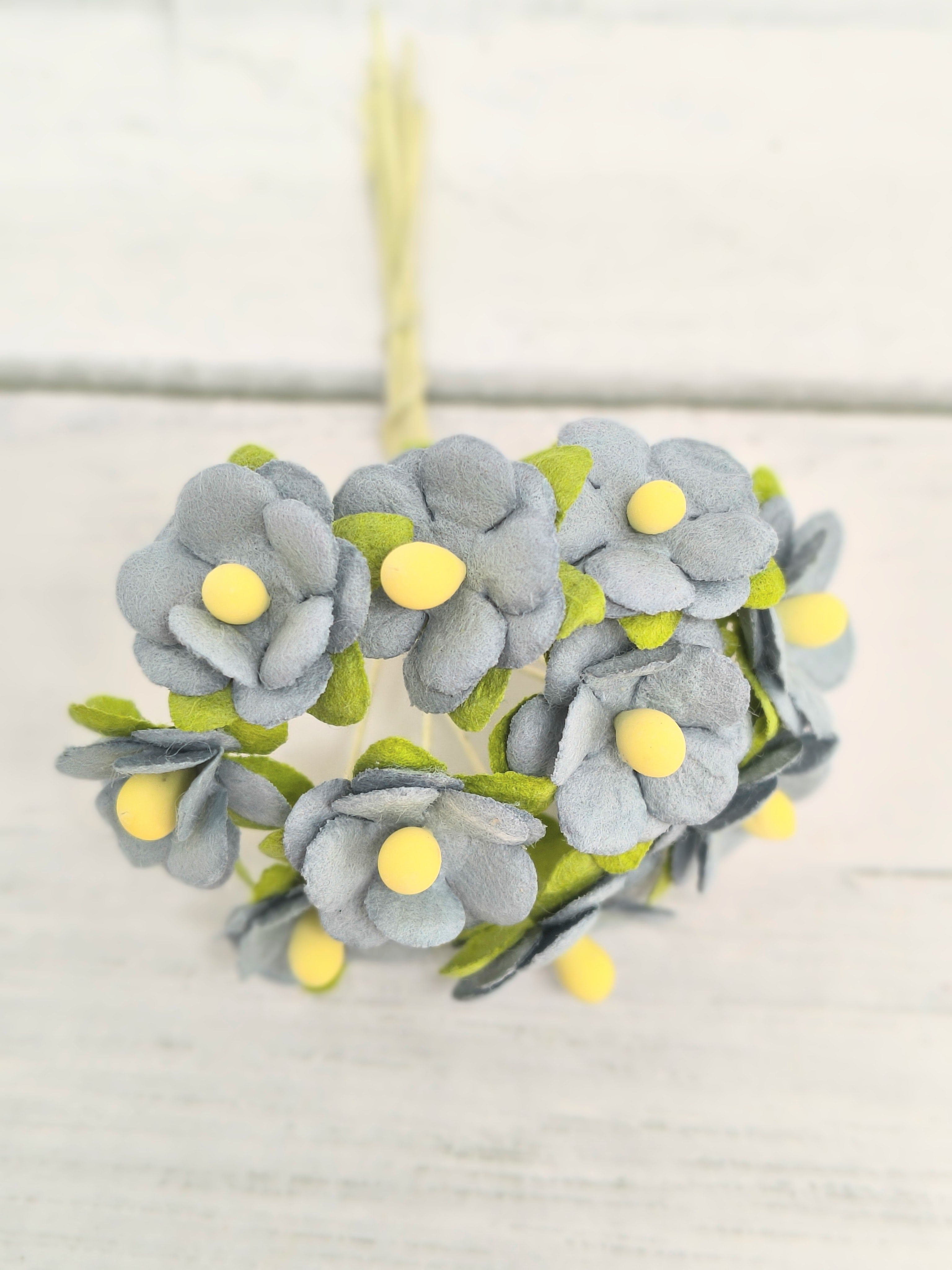 AC-S10m-2 BABY BLUE- Achillea Cottage I am Roses Paper Flowers - 5pcs