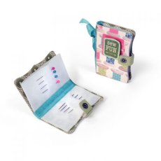 660767  Sizzix *  ScoreBoards Die Needle Book
